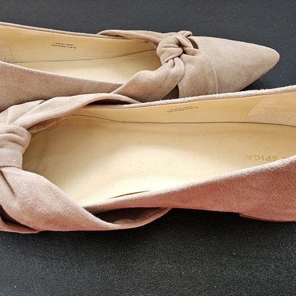 Via Spiga Tan Flats with Decorative Knot - Picture 3 of 5